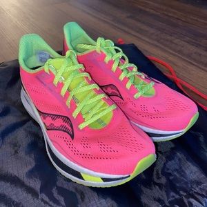 Saucony Endorphin Pro